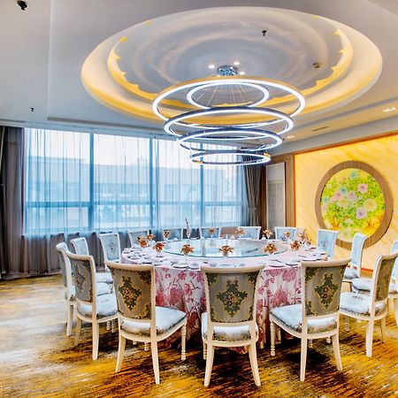 Holiday Inn Express City Centre Dalian By Ihg Exterior foto