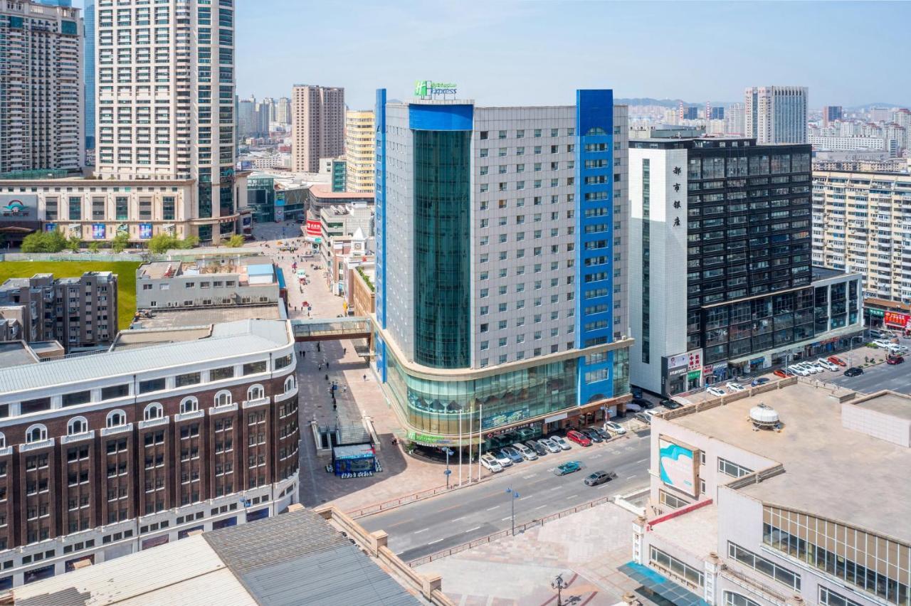 Holiday Inn Express City Centre Dalian By Ihg Exterior foto