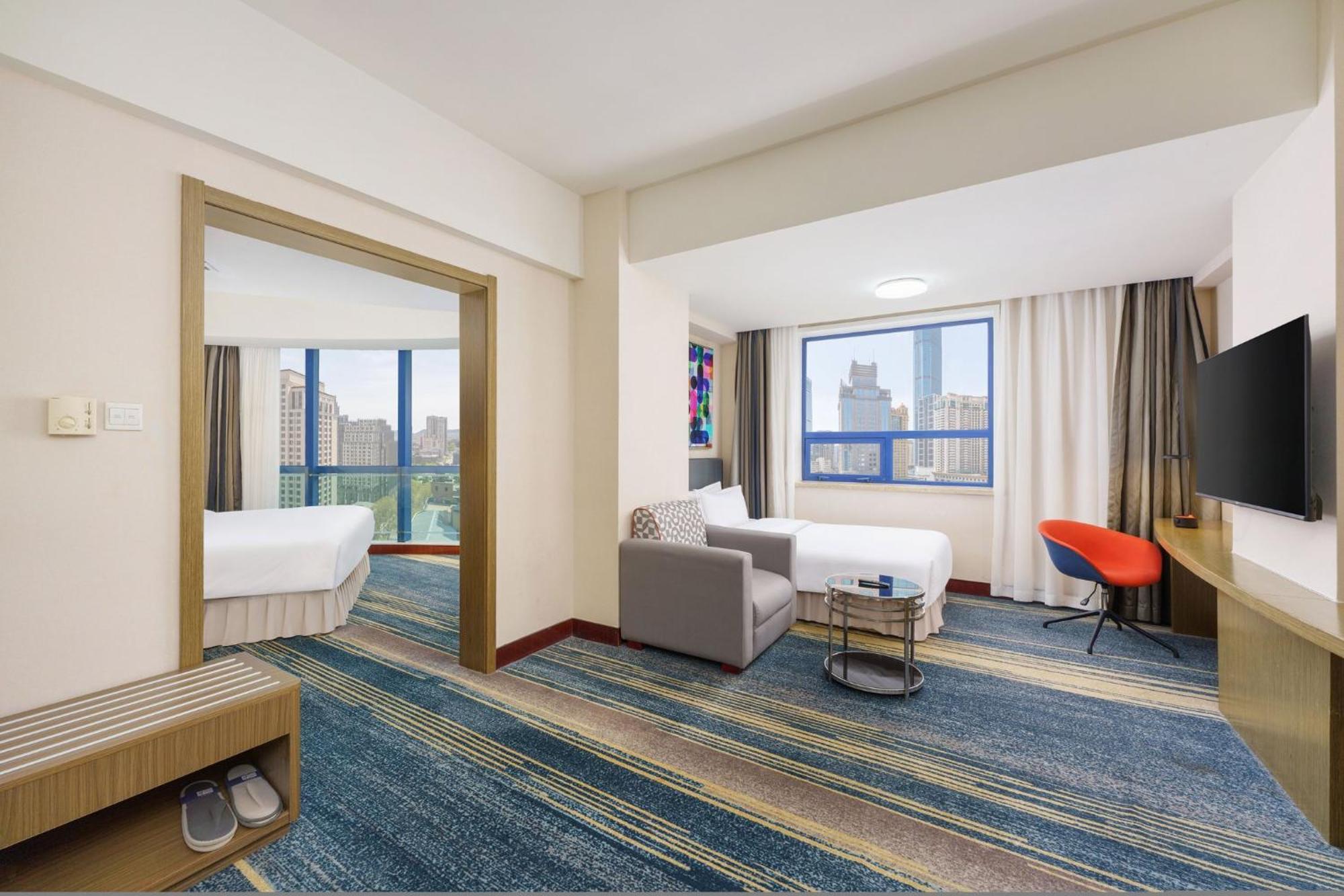 Holiday Inn Express City Centre Dalian By Ihg Exterior foto